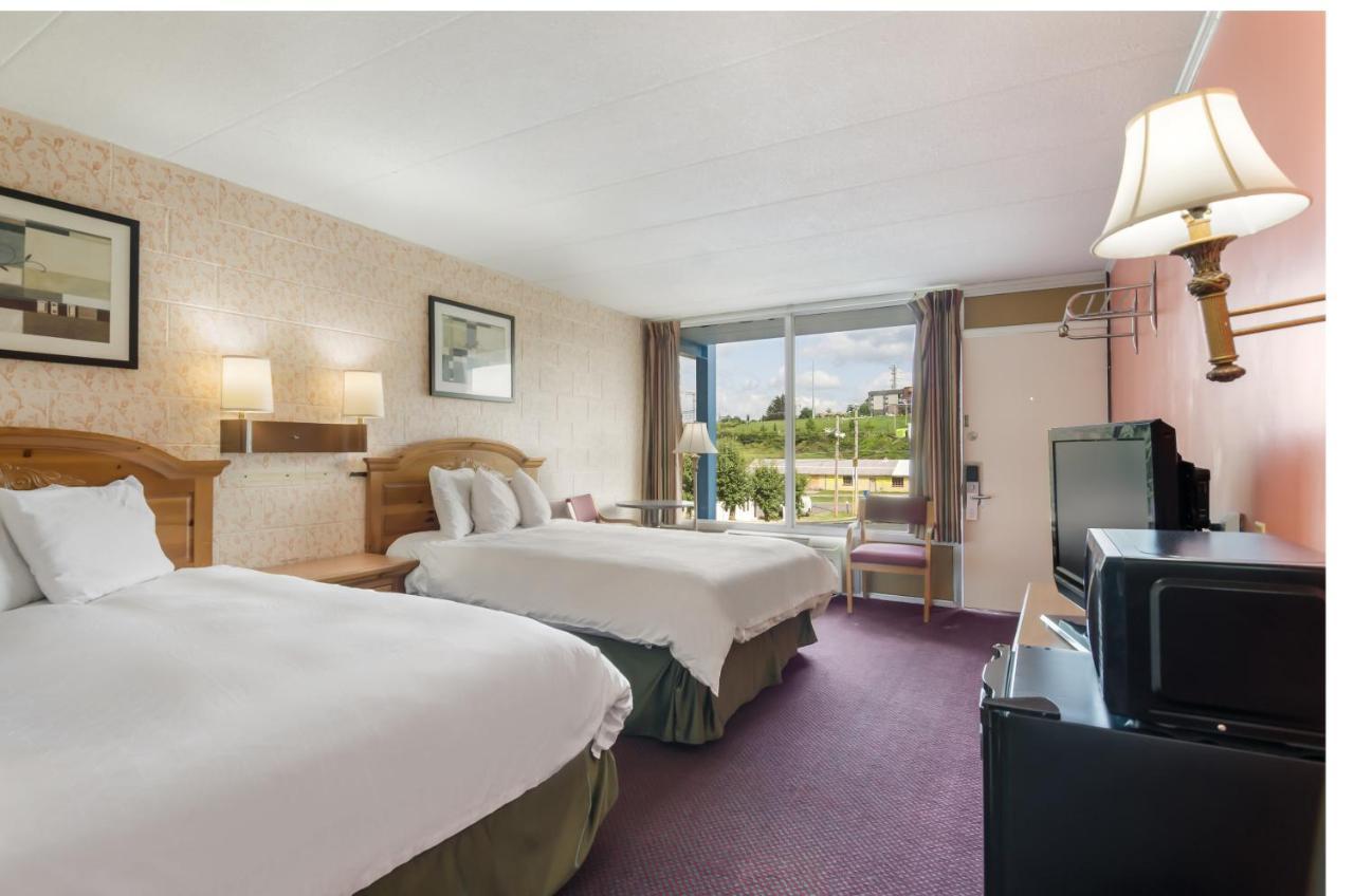 Americas Best Value Inn Уитвил Екстериор снимка