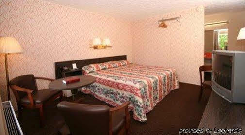 Americas Best Value Inn Уитвил Екстериор снимка